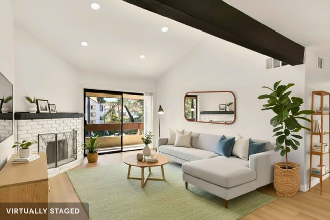 Photo - 15155 Sherman Way Unit 52