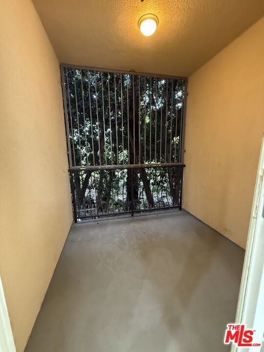 Photo - 962 S Gramercy Dr Unit 207