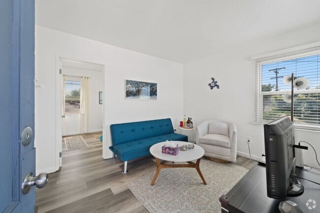 Building Photo - 1115 S 43rd St Rental