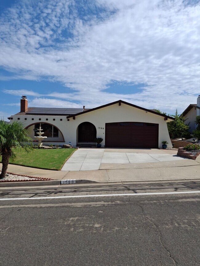 Photo - 1500 Knob Hill Rd