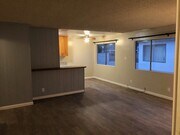 Photo - 2107 Earl Ave Unit 4