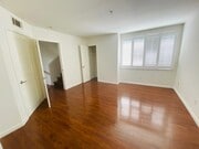 Photo - 305 W Newby Ave Unit J