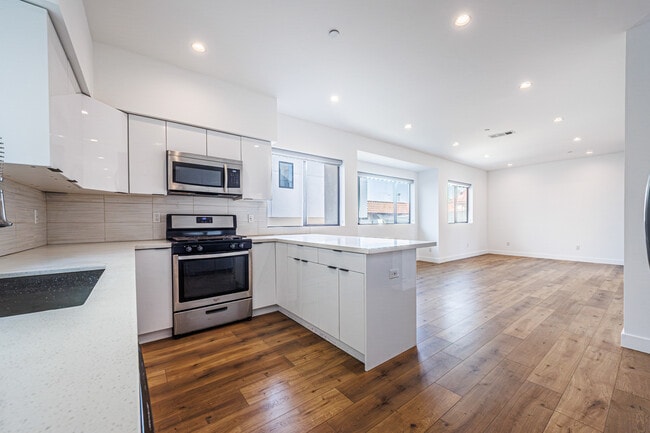 Photo - 705 N Benton Way Unit 705