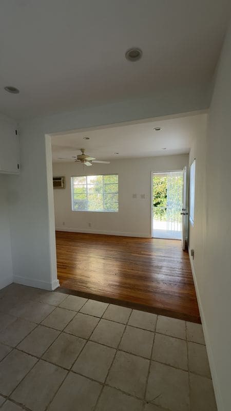 Photo - 1125 Elm Ave