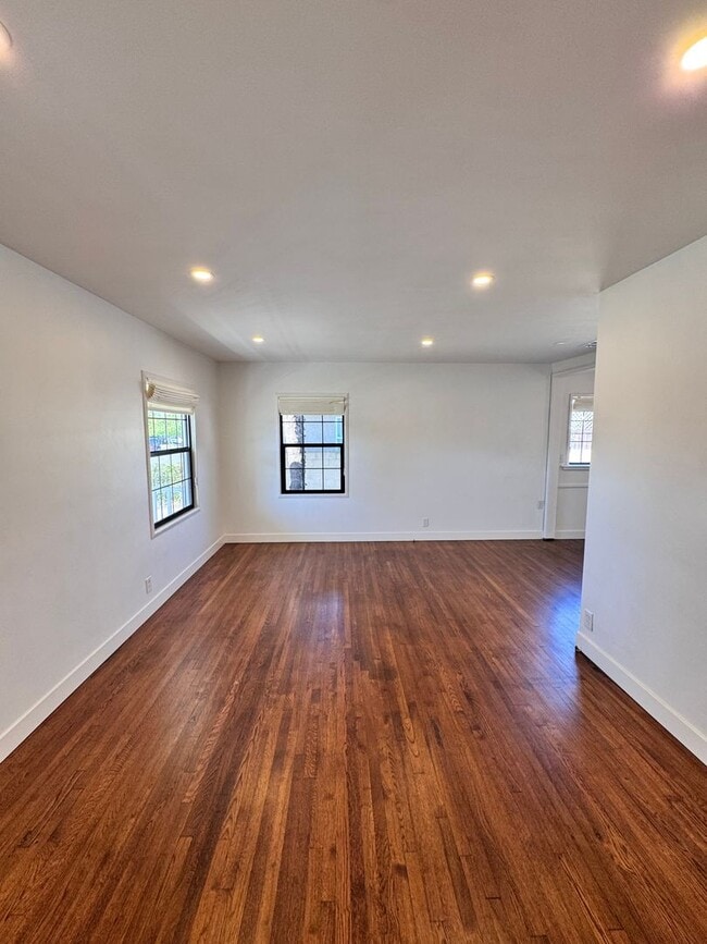 Photo - 5833 E Parapet St