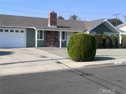 Photo - 26632 Oakmont Dr House