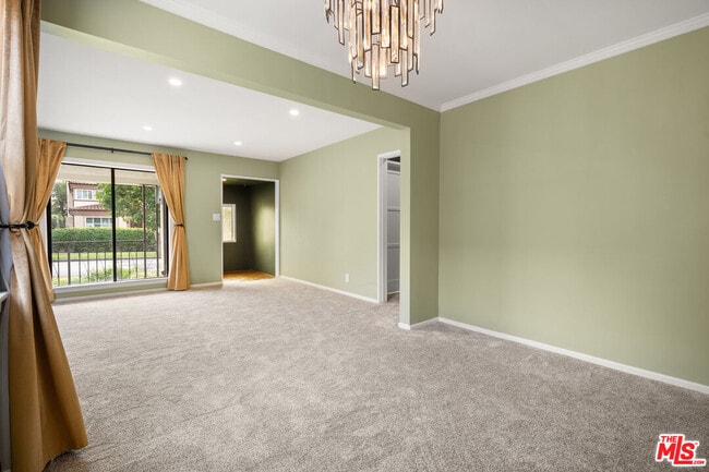 Photo - 7315 W 82nd St