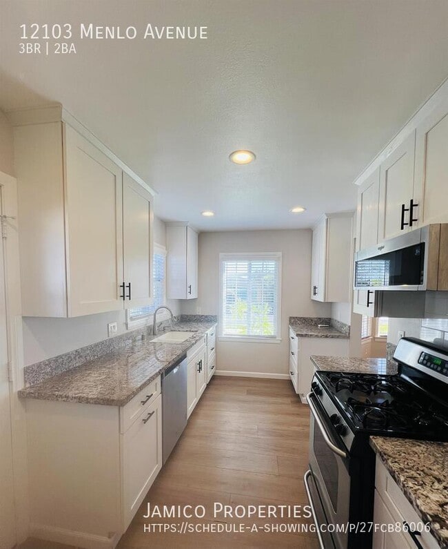 Photo - 12103 Menlo Ave