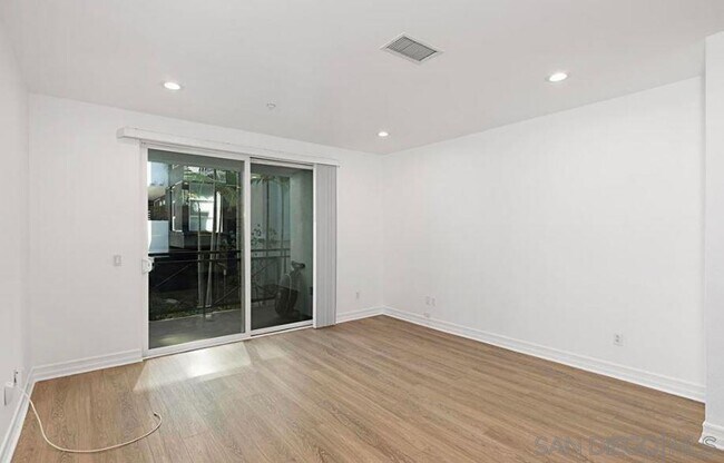 Photo - 525 Eleventh Ave Unit 1203