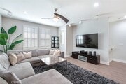 Photo - 10 Brownstone Way