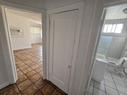 Apartment flows - 608 N St Andrews Pl Apartment Unit 8