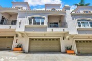 Photo - Rare 3-Story Hillcrest Townhome | 3BR/3BA ...