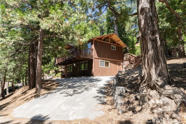 Photo - 392 Pioneer Rd