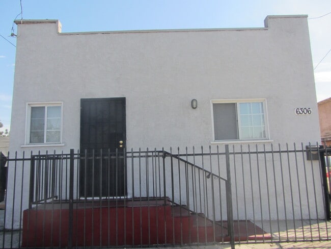 6306 S. Vermont Ave - 6306 S. Vermont Ave Apartments