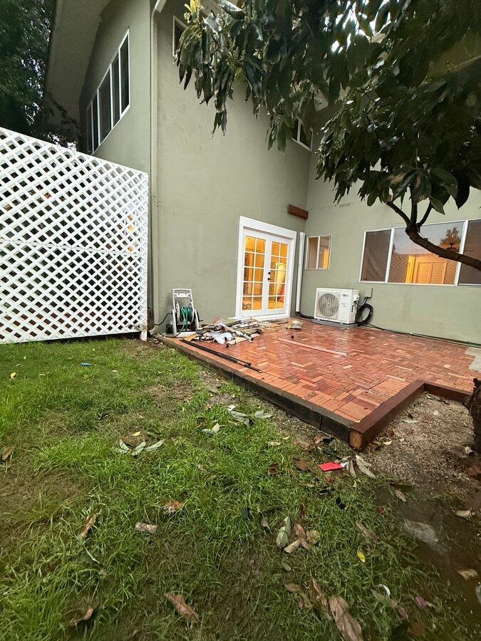 Photo - 2741 Royal Crest Dr Unit Attached  apartment