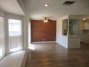 Photo - Reduced price on this lovely 3 bedroom Lak...