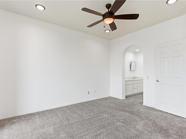 Photo - 16291 Countess Dr Unit 115