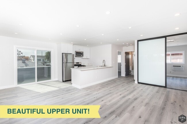 Photo - 3872 Bentley Ave Unit B