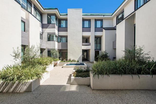 Building Photo - Groddg