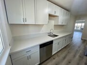 Photo - 1846 N Kingsley Dr