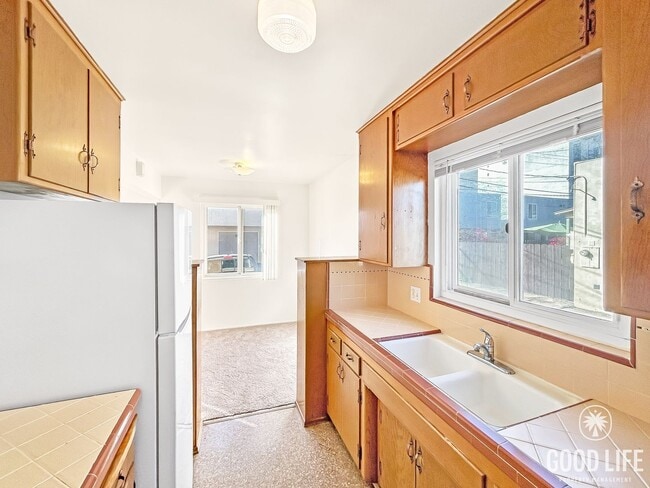 Photo - 1B 1BA Condo in University Heights w/ Rese... Unit 4652