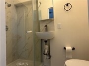 Photo - 7735 Graves Ave