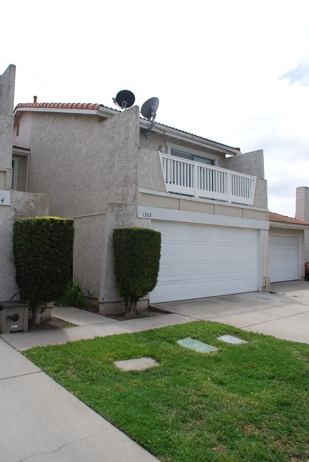 Photo - Coming Soon! North Oxnard spacious 3 bedroom 2.5 bathroom with an attached 2 car garage