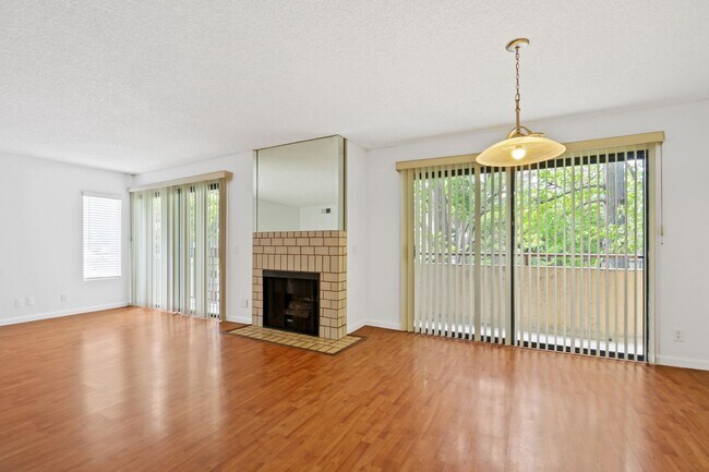 Photo - 10604 Wilkins Ave Unit 101