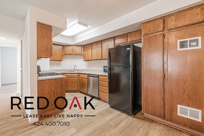 Photo - 6601 Victoria Ave Unit 126