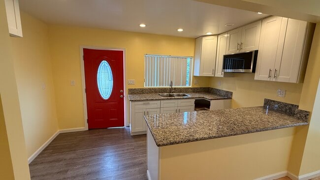 Photo - 659 W Riggin St Unit Riggin