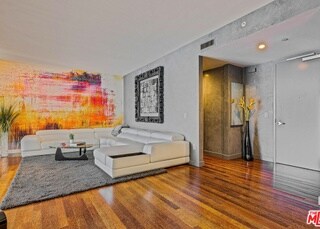 Photo - 6250 Hollywood Blvd Unit 9E