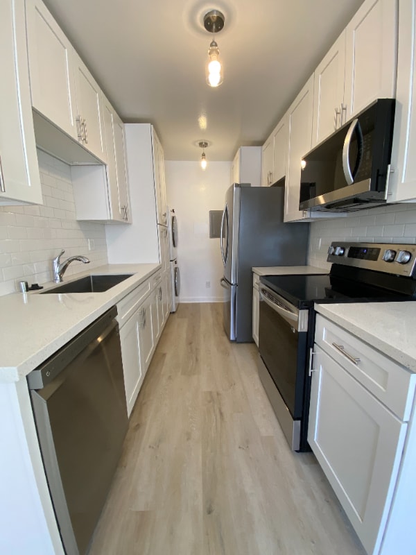 Photo - 1849 S Bentley Ave Unit 104