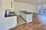 Photo - 314 18th St Apartment Unit H