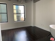 Photo - 727 W 7th St Unit 1214