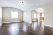 Photo - 2627 S Dunsmuir Ave House