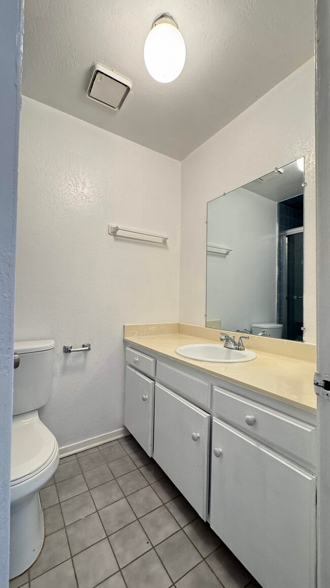 Photo - 18530 Hatteras St Unit 330