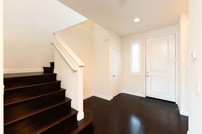 Photo - Beautifully Maintained 3 Bed, 2.5 Bath Home in Prime RiverPark Location