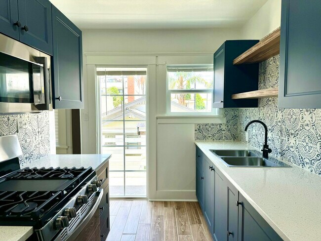 Photo - 279 Redondo Ave Unit 279 Redondo B