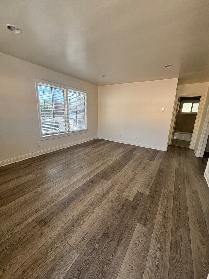 Photo - 809 Alamitos Ave