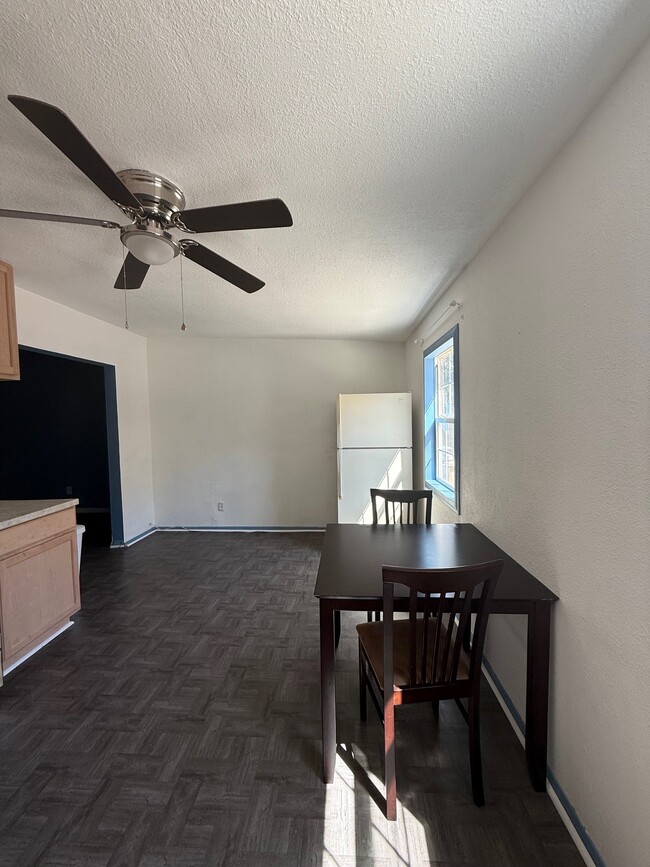 Photo - 40433 Valiente Dr