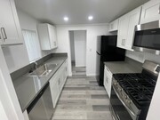 Photo - 1017 W Grand Ave Apartment Unit Grand 1017 B