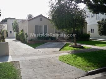 Building Photo - 4063 Lincoln Ave Unit E