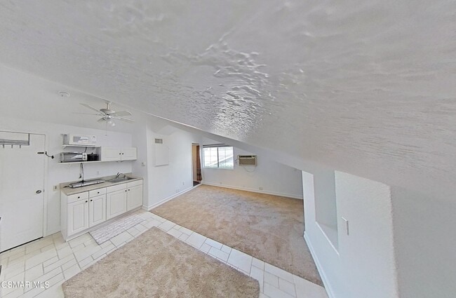 Photo - 3042 E Cumberland Ct