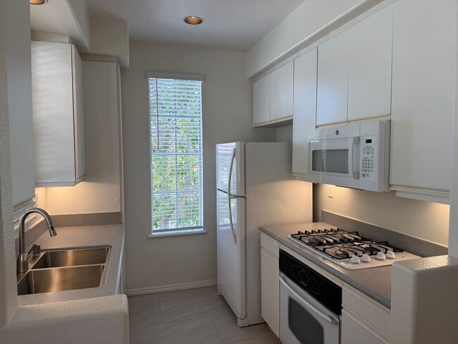 Photo - 3601 Bernwood Pl