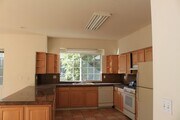 Photo - Beautiful Spacious 5 Bedroom, 4 Bathroom House Centrally Located
