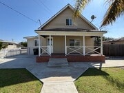 Photo - 114 N 12th Ave Unit Front House