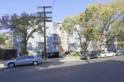 Photo - D69--2611 S. Portland Street Apartments