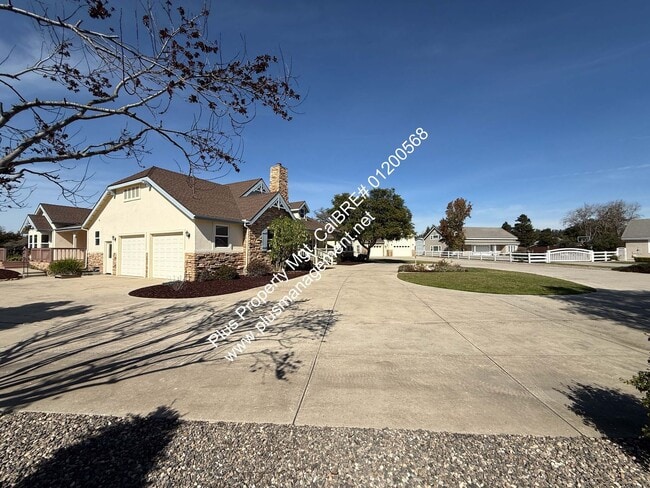 Photo - Beautiful Orcutt Custom Home in Solomon Estates on Approx One Acre
