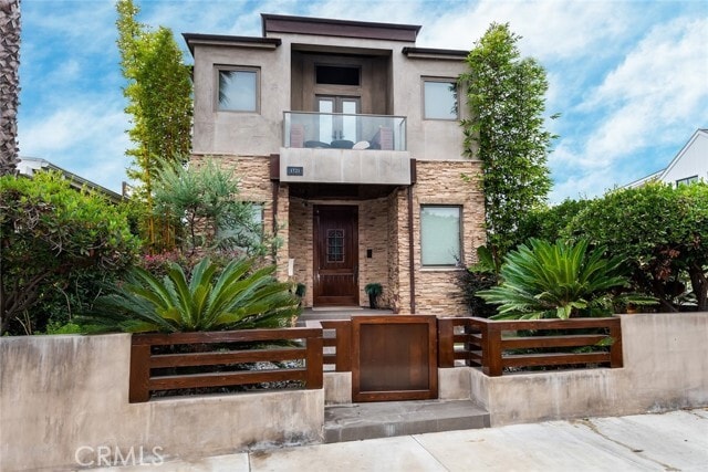 Photo - 1721 Monterey Blvd House