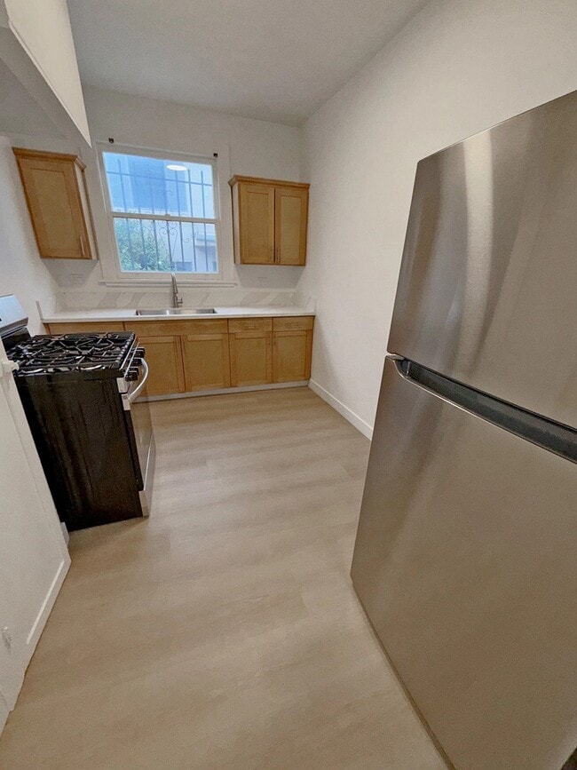 Photo - 2801 San Marino St Unit 2